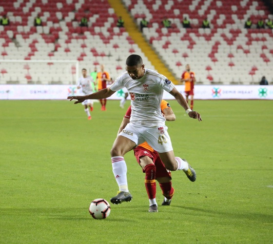 Sivasspor- Galatasaray maçından unutulmaz kareler - Sayfa 2