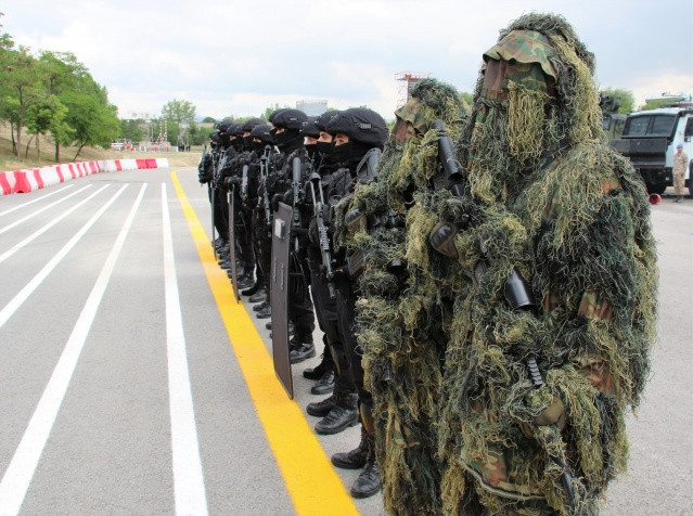 Jandarma Özel Asayiş TİM'leri  JÖAK her an göreve hazır! video izle - Sayfa 1