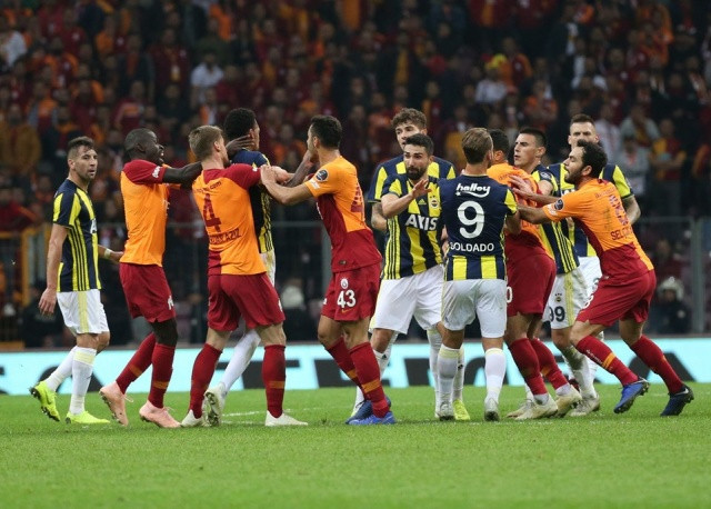 PFDK Galatasaray-Fenerbahçe maçının cezalarını açıkladı - Sayfa 1