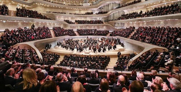 Dev konser salonu (Elbphilharmonie) - Sayfa 3