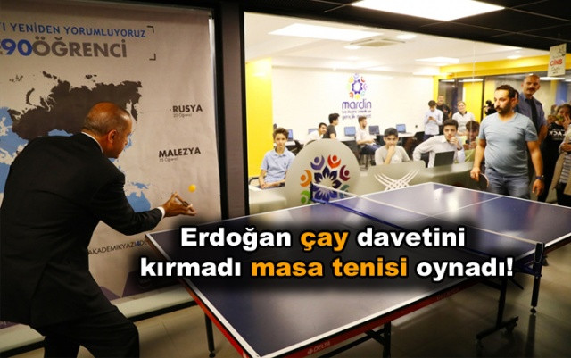 Erdoğan çay davetini kırmadı masa tenisi oynadı - Sayfa 1