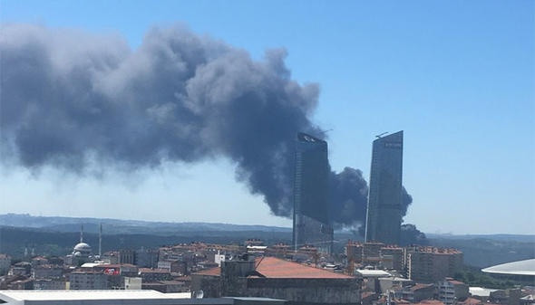 Fabrika yangını birçok ilçeden böyle görüldü - Sayfa 4