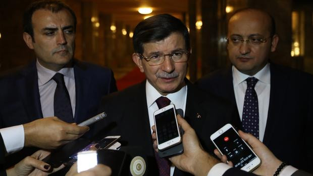 Başbakan Ahmet Davutoğlu'ndan yeni kabine açıklaması