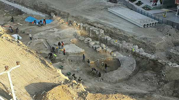 Hatay'da yol çalışmasında tarihi eser bulundu