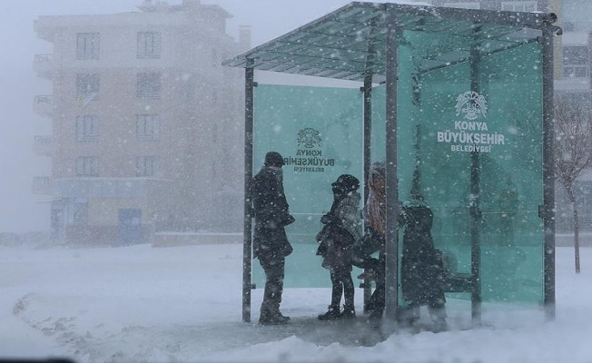 Konya,Hatay ve Aksaray'da eğitime kar engeli
