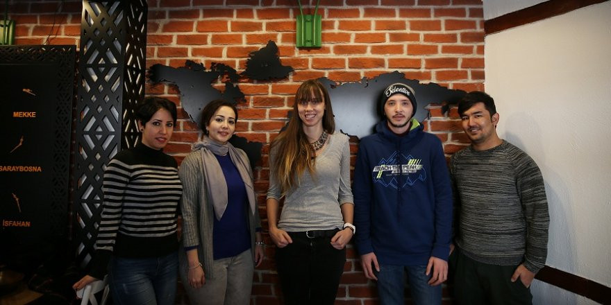 Türkiye'deki yabancı öğrencilerin Şeb-i Arus heyecanı