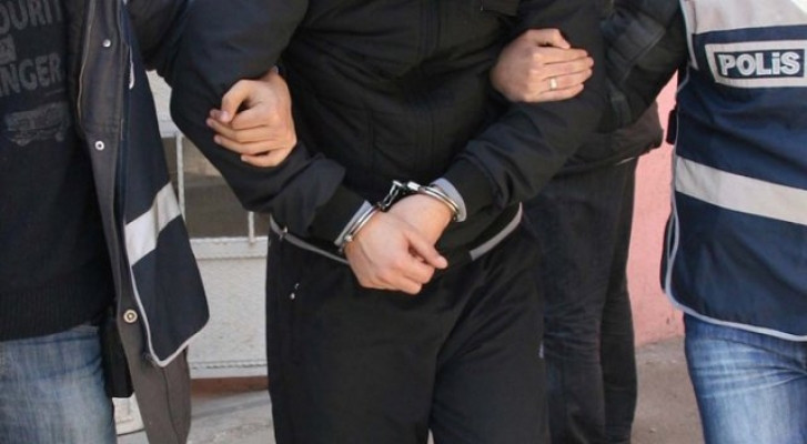 CHP'li gençlere "laiklik" gözaltısı