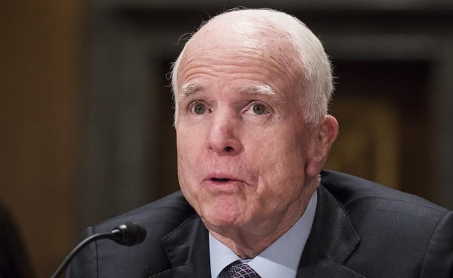 Cumhuriyetçi Senatör McCain: Rusya'nın elindeki Trump'la ilgili 'hassas bilgileri' FBI'ya verdim