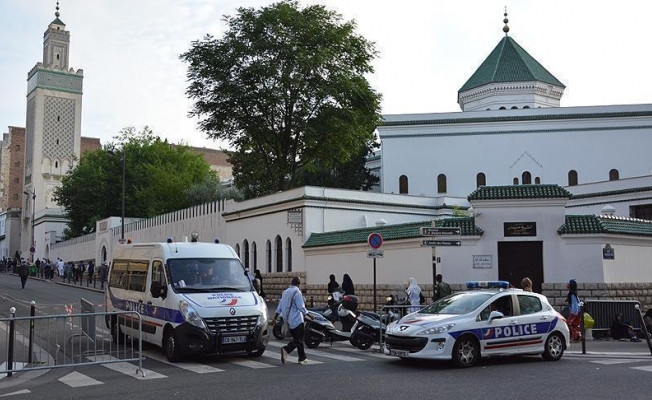 Fransa'da Müslümanlara yönelik saldırı