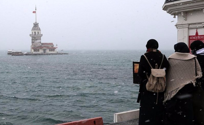 İstanbul'da kar yağışı etkisini sürdürecek