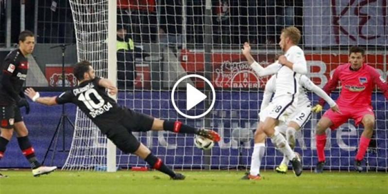 Leverkusen Ömer ve Hakan'ın golleriyle kazandı!