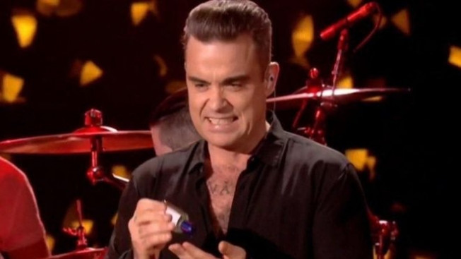 Robbie Williams'ın, hijyen takıntısı başına sosyal medyada olay oldu