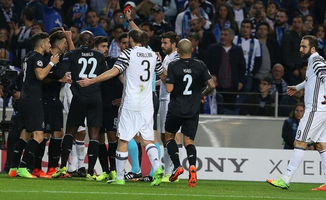 Porto Juventus 0-2 - Sevilla Leicester City 2-1 maç özeti ve golleri izle (Şampiyonlar Ligi)