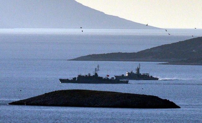 Türk ve Yunan donanması, Kardak'ta burun buruna geldi
