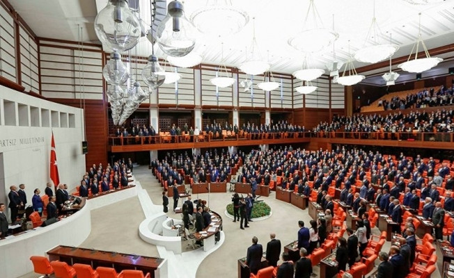 Türkiye'de bir milletvekili kaç kişiyi temsil ediyor?