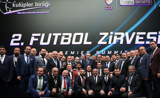 Futbolun zirvesi İstanbul'da buluştu