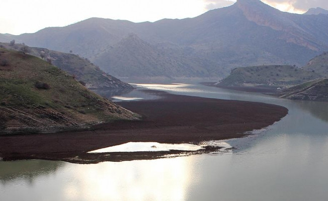 PKK/PYD Tabka Barajı'nın kontrolünü DEAŞ'tan aldı