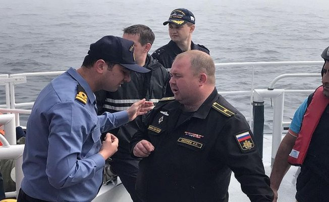 Batan Rus askeri gemisindeki mürettebat ülkelerine döndü