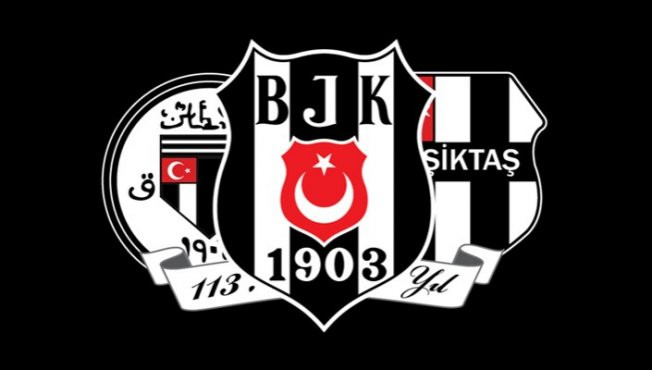 Beşiktaş kafilesine çirkin saldırı