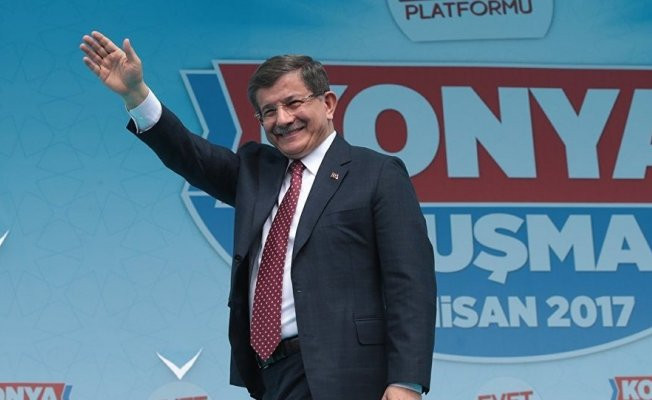 Davutoğlu : Tek bir yürek olmak zorundayız, tek bir ses olmak zorundayız