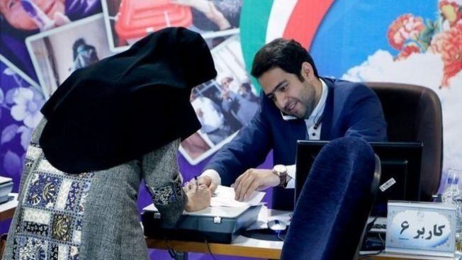 İran cumhurbaşkanlığı seçimlerine hazırlanıyor : İşte önemli başlıklar