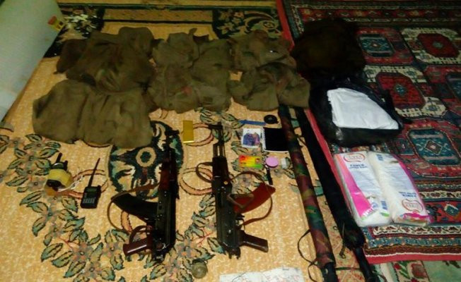 PKK'lı teröristler silahlar ve mühimmatı camiye gizlemiş
