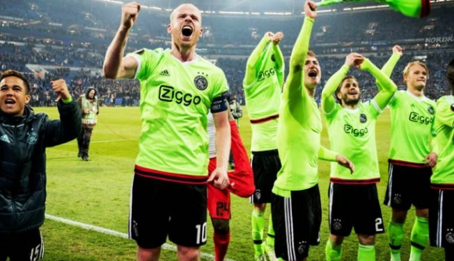 Schalke Ajax maç özeti ve goller izle (UEFA Avrupa Ligi maç özetleri izle)