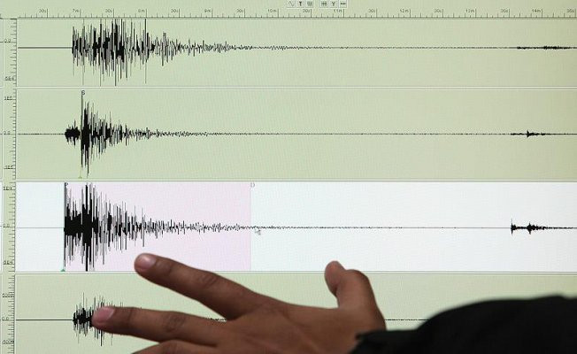 Vanuatu'da 5,7 büyüklüğünde deprem