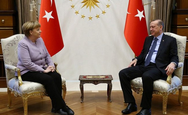 Erdoğan-Merkel görüştü! İşte Merkel'in iki isteği