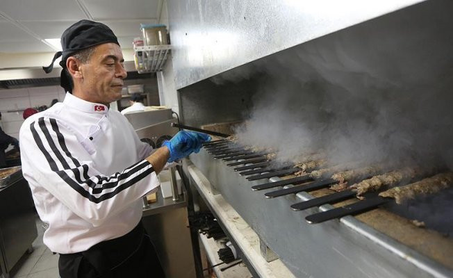Filistin'de ilk Türk restoranı açıldı
