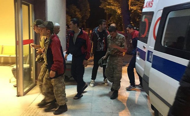 Manisa Kırkağaç'ta müşahede altında bulunan 56 asker taburcu edildi