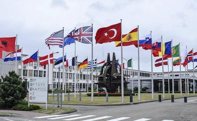 NATO yeni karargahına taşınıyor