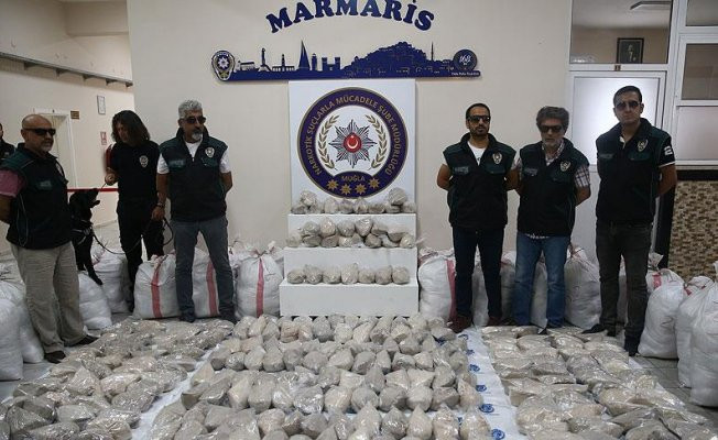 Akdeniz'deki uluslararası uyuşturucu kaçakçığıyla ilgili 9 mürettebat tutuklandı