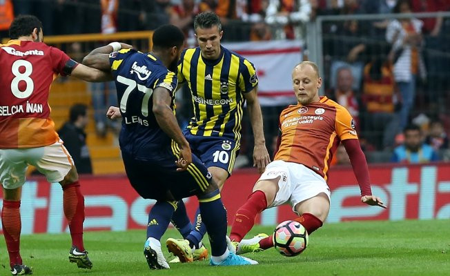 Fenerbahçe Lens'i ikna edemedi