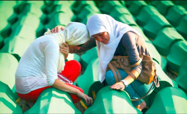 Hollanda Yüksek Mahkemesinden 'Srebrenitsa Katliamı' kararı
