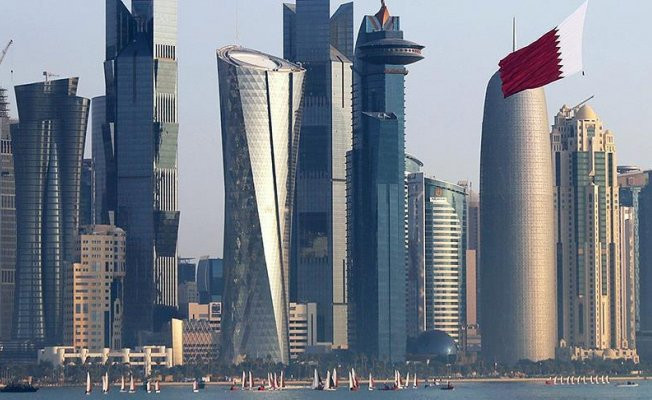 Katar OPEC ülkelerinin kararına bağlılığını sürdürüyor
