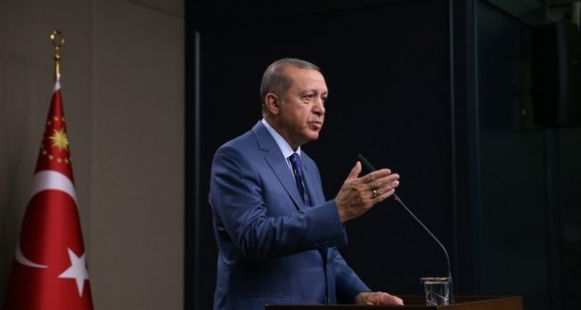 Cumhurbaşkanı Erdoğan: Allah aşkına şu yardımcı doçentlik olayı nedir? video izle