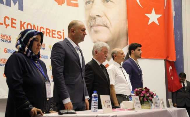 AK Parti Narman İlçe Başkanı Metin Okumuş, güven tazeledi