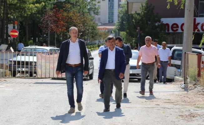 Başkan Akdoğan:  ‘Eski Niğde Devlet hastanesi arazisi geçici olarak ücretsiz otopark olarak kullanılacak’