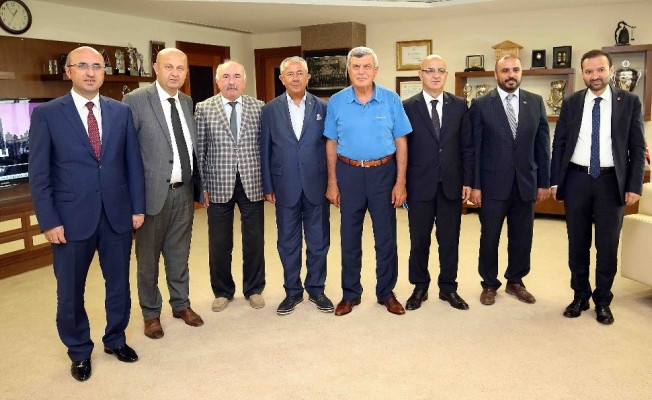 Başkan Karaosmaoğlu il  başkanlarını ağırladı
