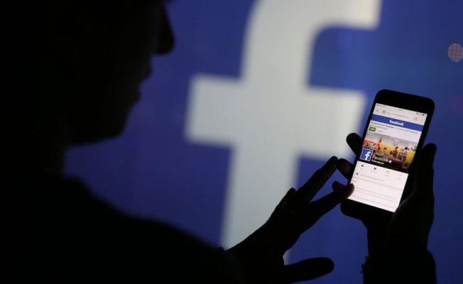 Facebook ve Instagram'da 1.5 saatlik kesinti