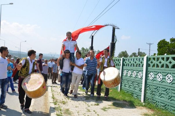 İstanbul Valiliği'nden 'Asker uğurlama töreni' talimatı