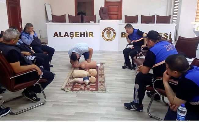 Alaşehir’de zabıta personeline ilk yardım eğitimi
