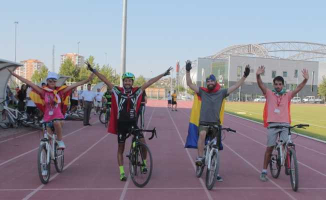 Avrupalı Gençler Kayseri’de bisiklet eğitimi aldı