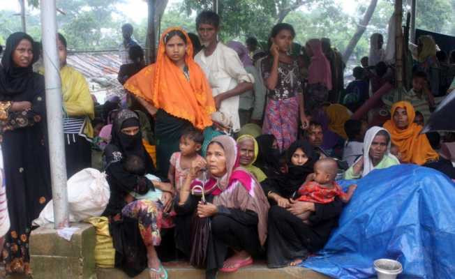 BM: “Son iki haftada Bangladeş’e sığınan Rohingyalı Müslümanların sayısı 270 bin oldu”
