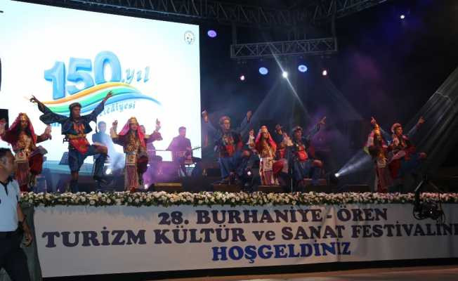 Burhaniye, festivali doyasıya yaşadı