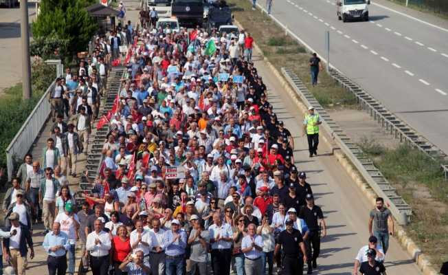 CHP’nin düzenlediği “Fındıkta Adalet” yürüyüşü 2. gününde sürüyor