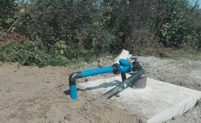 Düzce Belediyesi arızalanan su boruları değiştiriliyor
