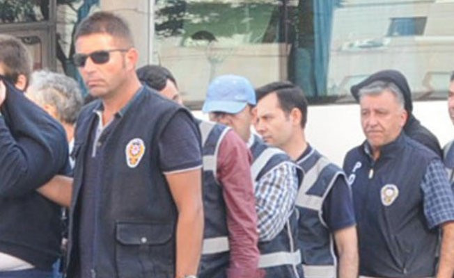 Gaffar Okkan'ın koruma polisi FETÖ'den tutuklandı