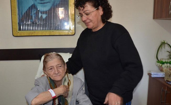 Kadın muhtar Alzheimer hastaları için çip istedi